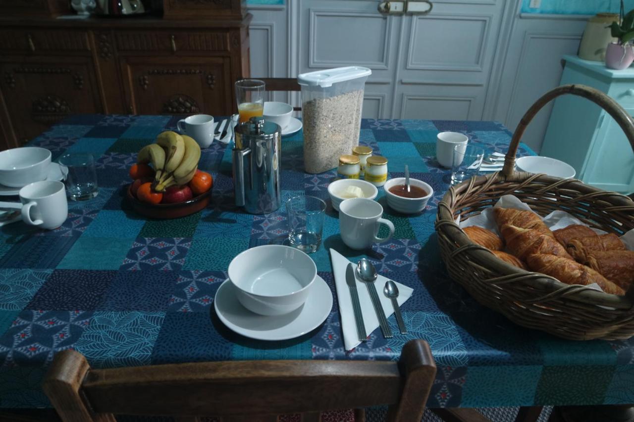 Le Vieux Notaire Bed & Breakfast Landelles-et-Coupigny Luaran gambar